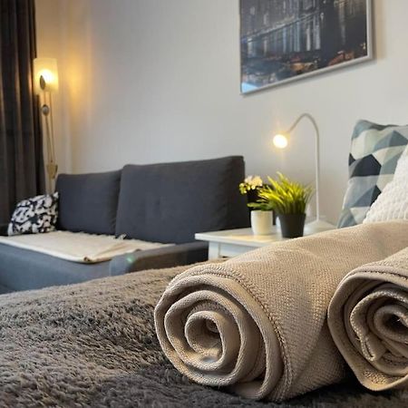 וינה Charming Apartment Near City Center מראה חיצוני תמונה